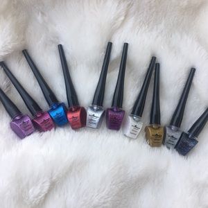 Italia Deluxe Glitter Liner